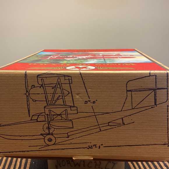 Texaco De-Cast Metal Coin Bank - Picture 4 of 4